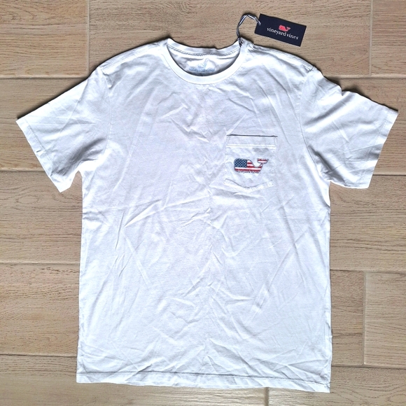Vineyard Vines Men's White Short Sleeved Whale Flag Pocket T-shirt - Medium - Picture 1 of 9